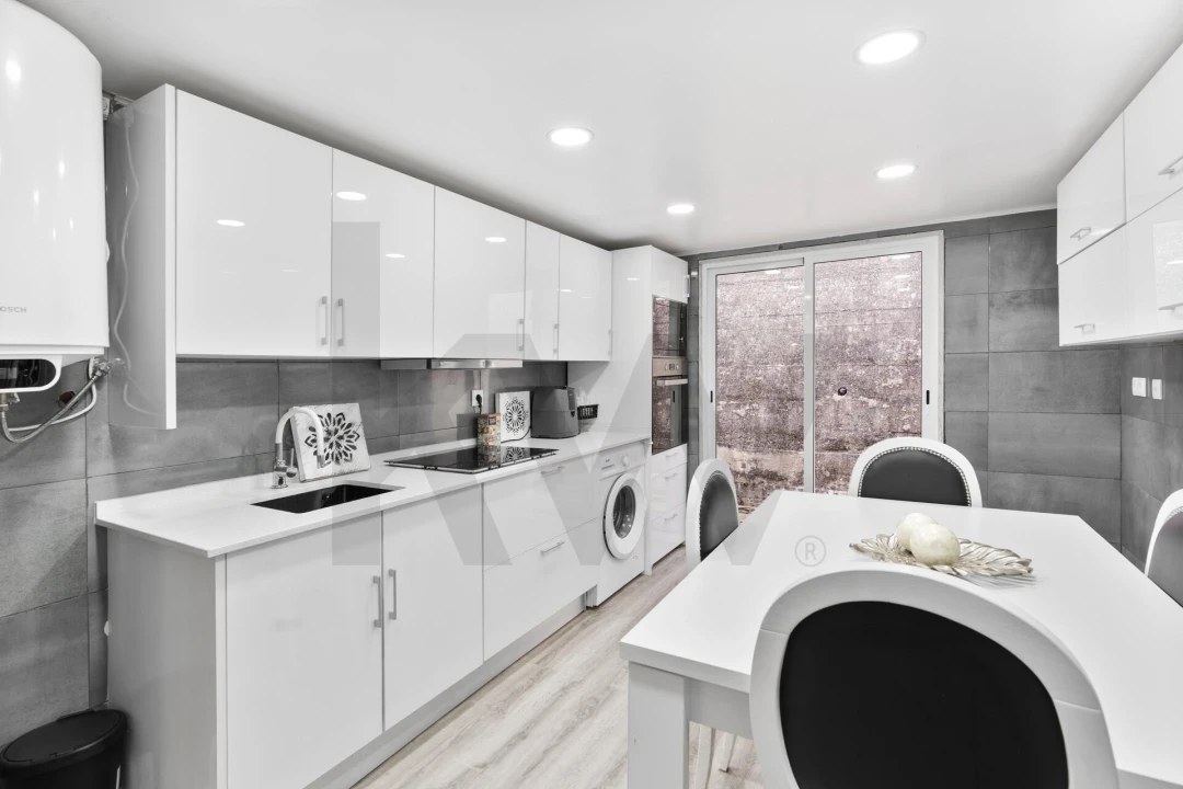 Moradia T2 para Venda em Queluz e Belas Foto 7