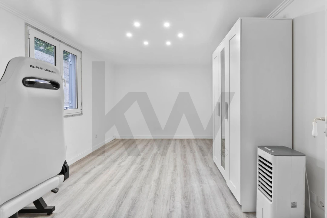 Moradia T2 para Venda em Queluz e Belas Foto 16