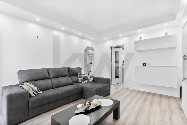 Moradia T2 para Venda em Queluz e Belas Foto 9