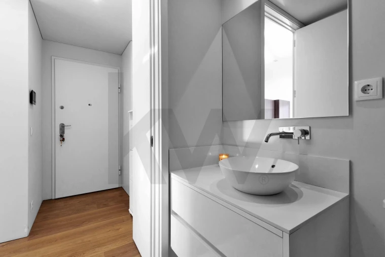 Apartamento T1 para Arrendamento em São Mamede de Infesta e Senhora da Hora Foto 10