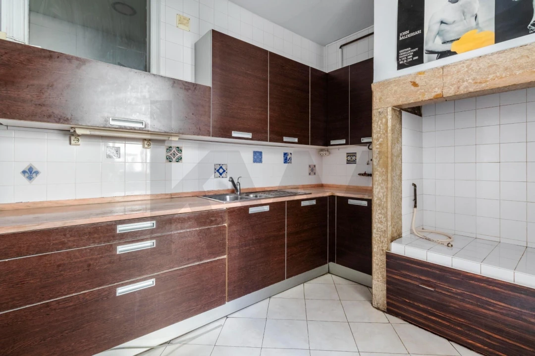 Apartamento T2 para Venda em Arroios Foto 2