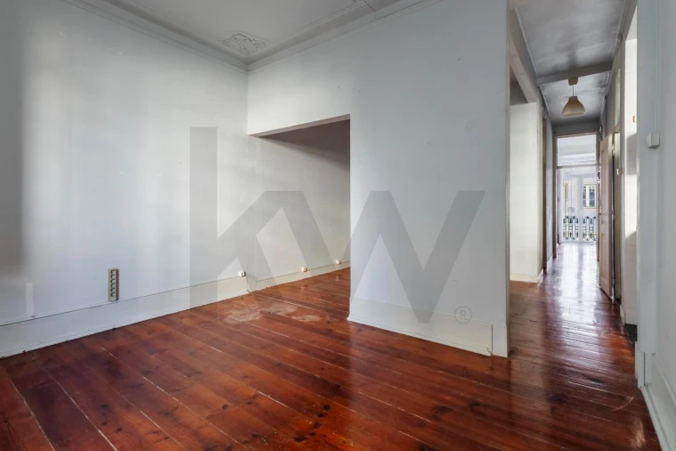 Apartamento T2 para Venda em Arroios Foto 12