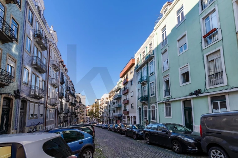 Apartamento T2 para Venda em Arroios Foto 36