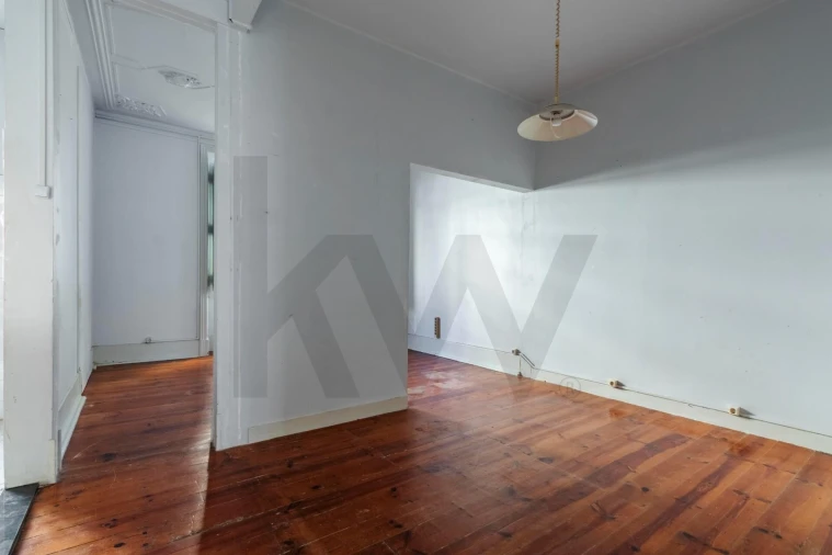 Apartamento T2 para Venda em Arroios Foto 6