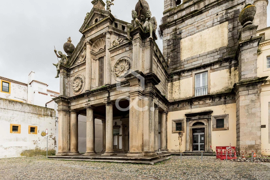 Moradia T4 para Venda em Évora (São Mamede, Sé, São Pedro e Santo Antão) Foto 82