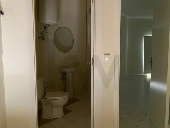 Loja para Arrendamento em Albufeira e Olhos de Água Foto 19