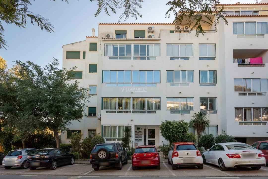 Apartamento T2 para Venda em Albufeira e Olhos de Água Foto 1