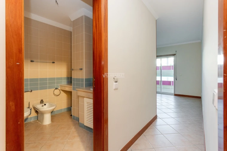 Apartamento T2 para Venda em Albufeira e Olhos de Água Foto 10