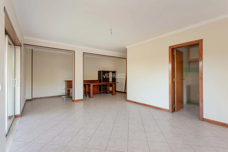 Apartamento T2 para Venda em Albufeira e Olhos de Água Foto 8