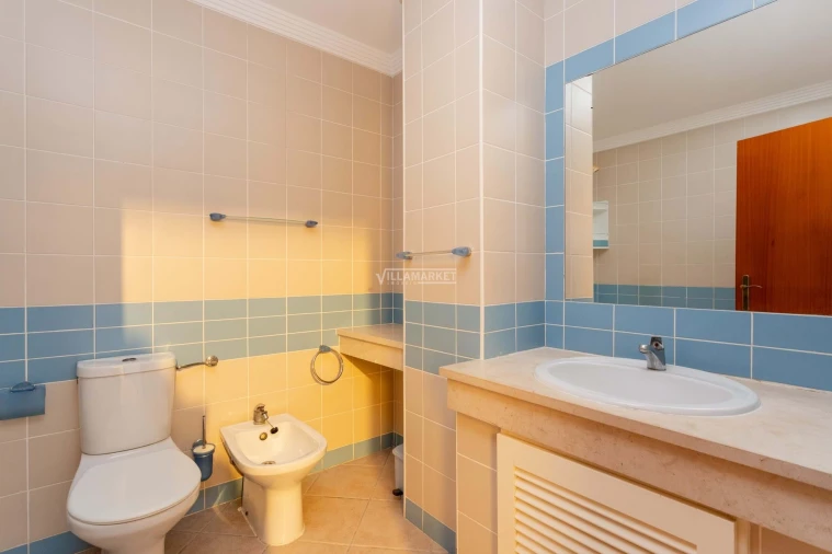 Apartamento T2 para Venda em Albufeira e Olhos de Água Foto 11