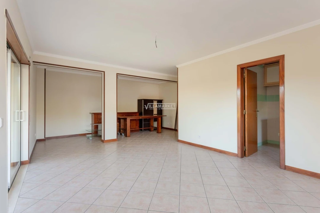 Apartamento T2 para Venda em Albufeira e Olhos de Água Foto 8