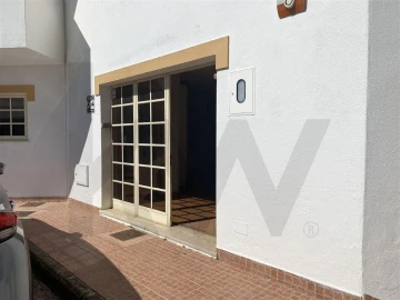 Negócio para Arrendamento férias em Albufeira e Olhos de Água