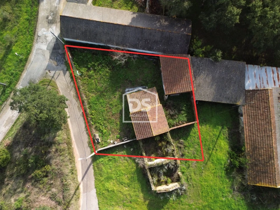 Moradia T4 para Venda em Asseiceira Foto 3