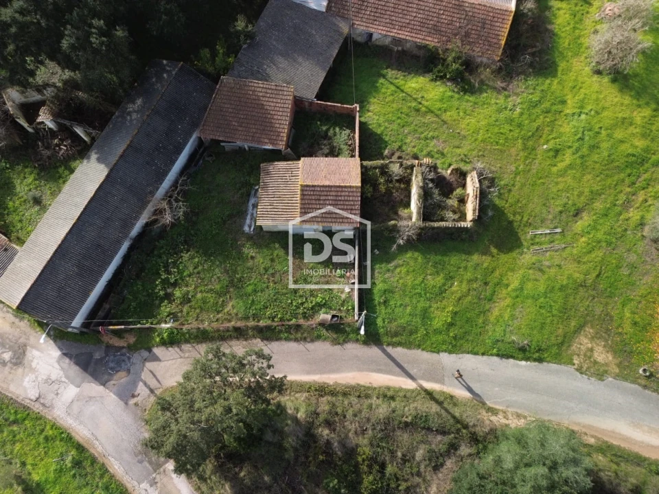 Moradia T4 para Venda em Asseiceira Foto 7