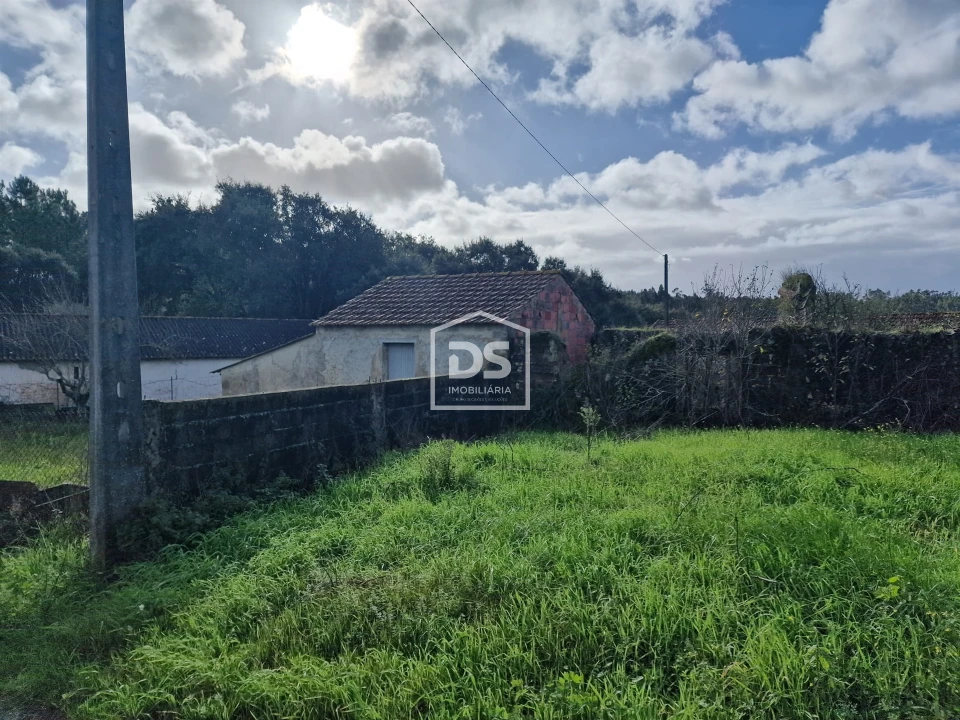 Moradia T4 para Venda em Asseiceira Foto 13