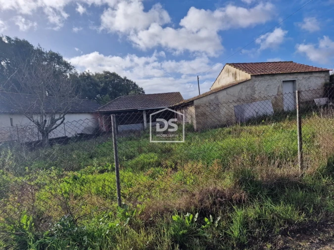 Moradia T4 para Venda em Asseiceira Foto 2