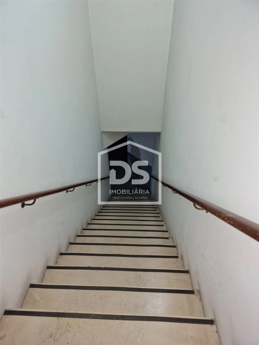 Loja para Venda em Marrazes e Barosa Foto 10