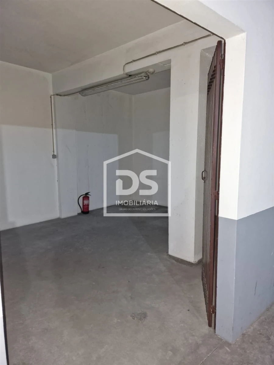 Loja para Venda em Marrazes e Barosa Foto 20