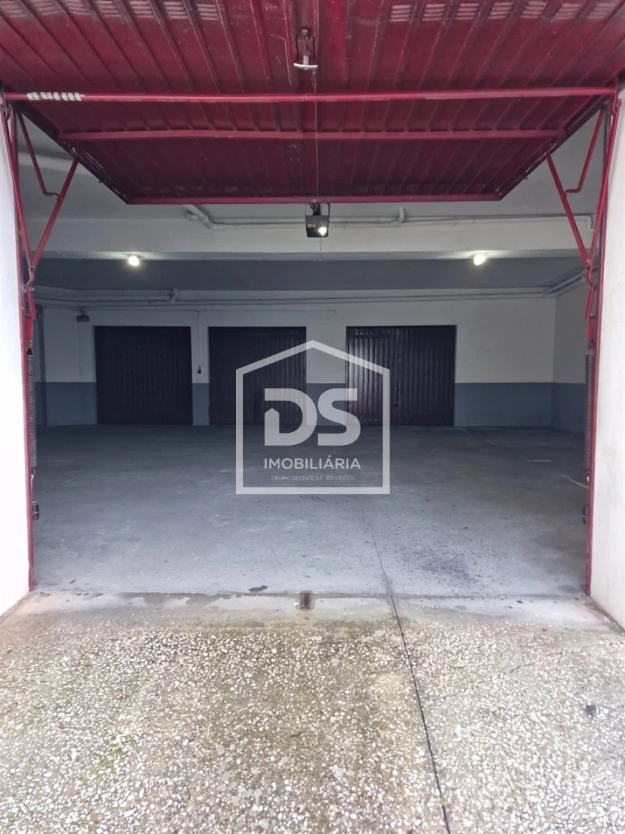 Loja para Venda em Marrazes e Barosa Foto 3