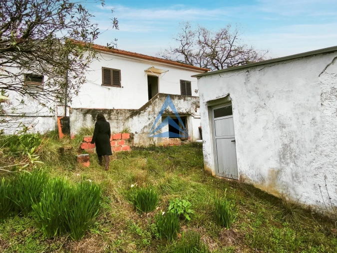 Moradia T2 para Venda em Abiul Foto 10