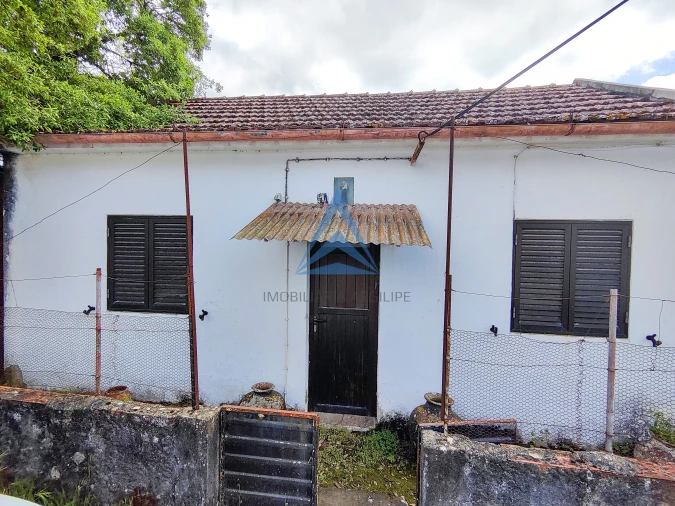 Moradia T2 para Venda em Abiul Foto 4