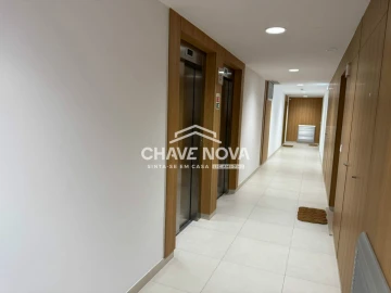Apartamento T4 para Venda em Lumiar