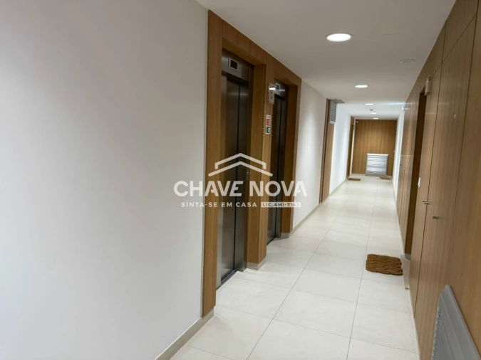 Apartamento T4 para Venda em Lumiar Foto 14