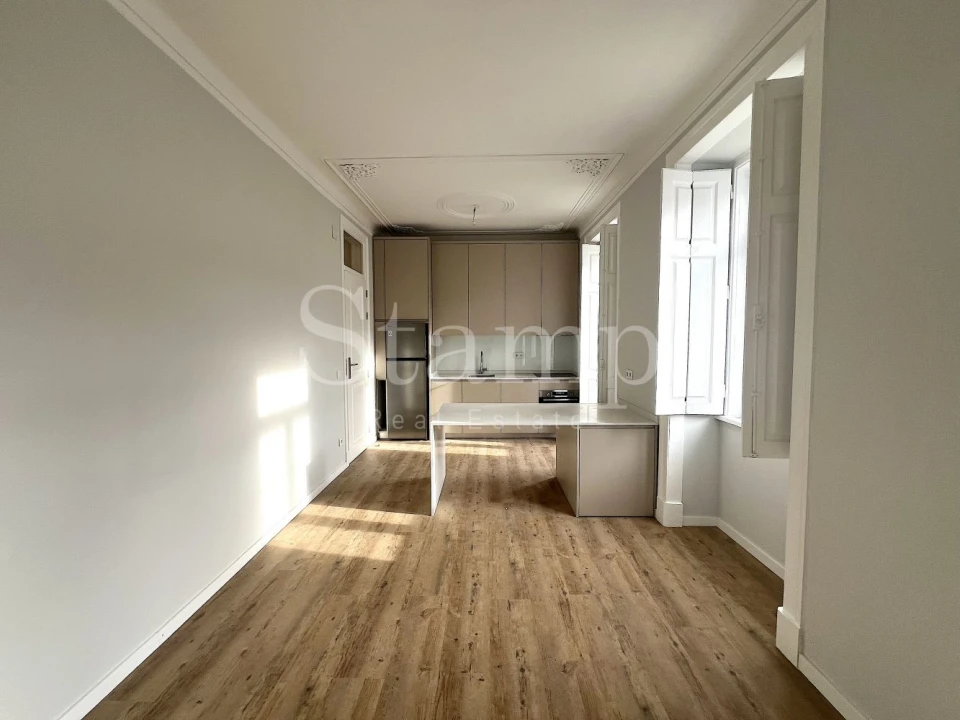 Apartamento T2 para Venda em Oeiras e São Julião da Barra, Paço de Arcos e Caxias Foto 1