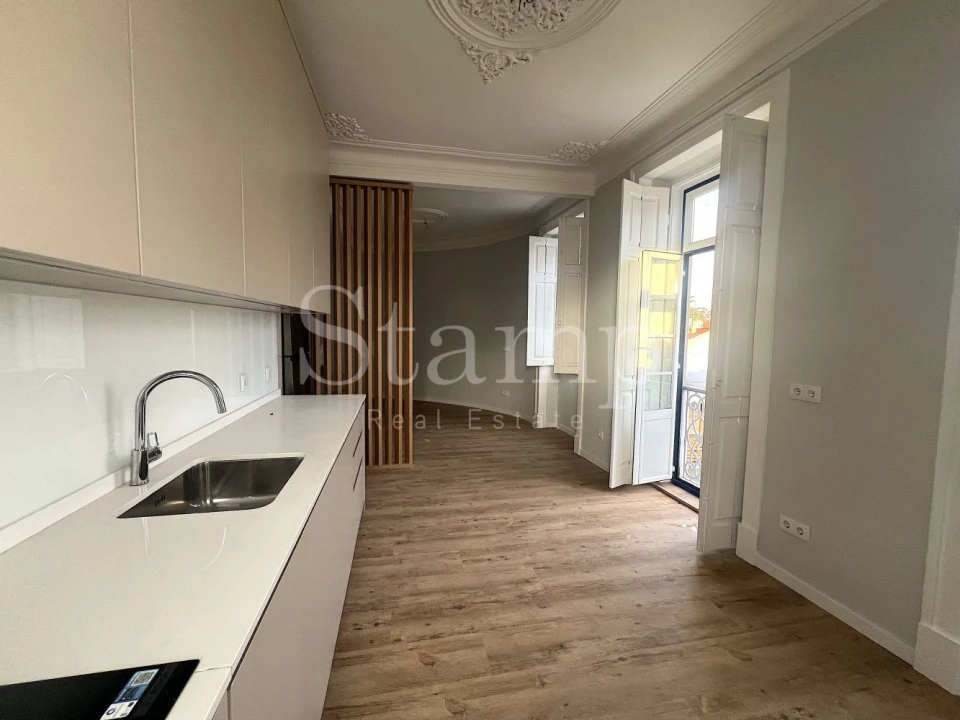 Apartamento T2 para Venda em Oeiras e São Julião da Barra, Paço de Arcos e Caxias Foto 1