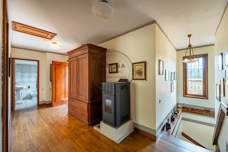 Quinta T4 para Venda em Fermedo Foto 16