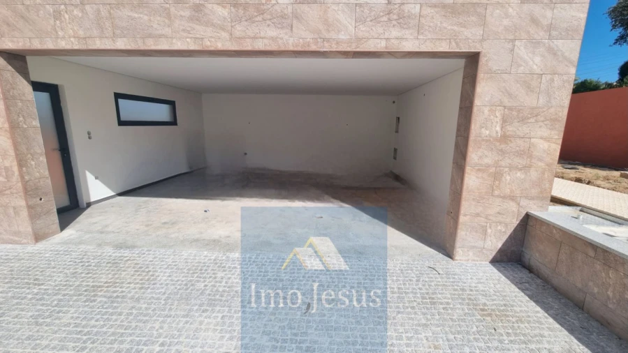 Moradia T3 para Venda em Pedroso e Seixezelo Foto 31