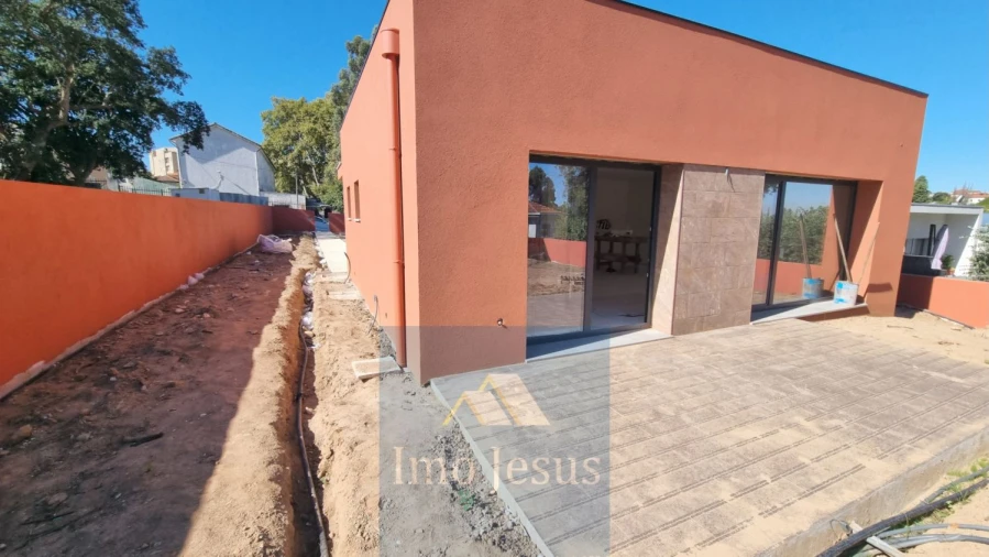 Moradia T3 para Venda em Pedroso e Seixezelo Foto 33