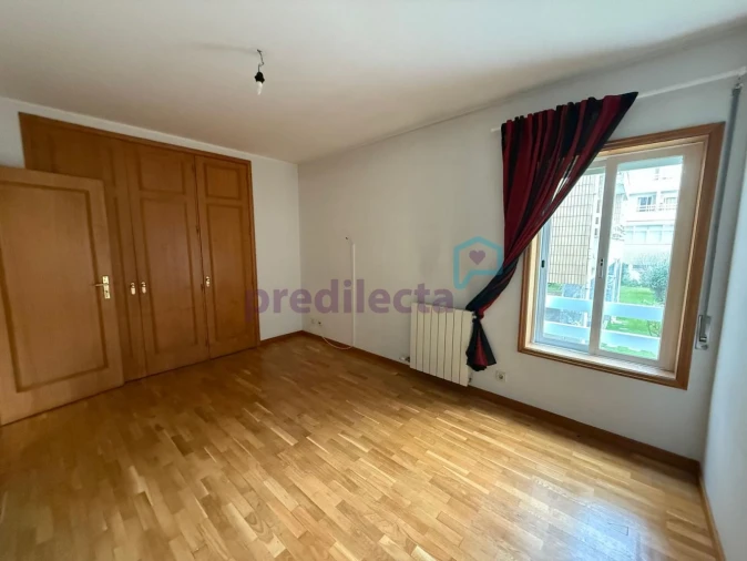 Apartamento T2 para Arrendamento em Paranhos Foto 20