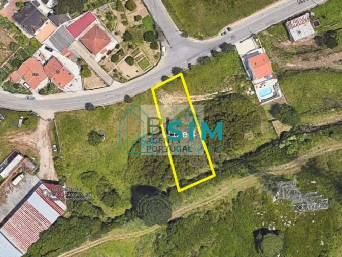 Terreno para Venda em Queluz e Belas
