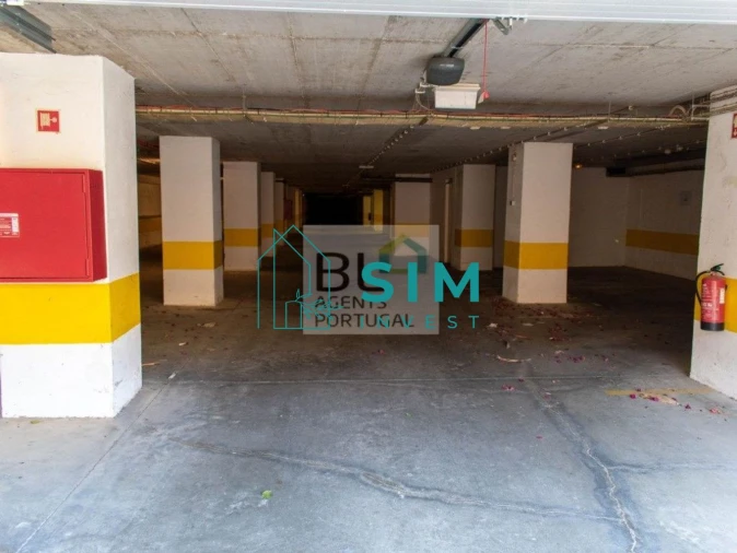 Moradia T3 para Venda em Guia Foto 36