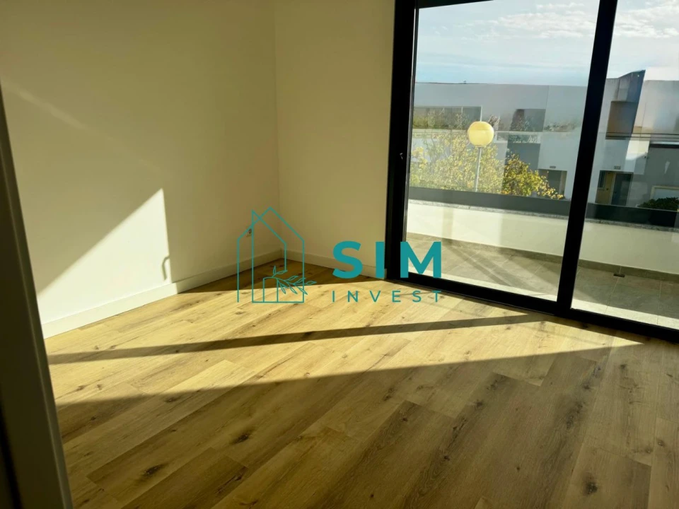 Moradia T2 para Venda em Tavira (Santa Maria e Santiago) Foto 7