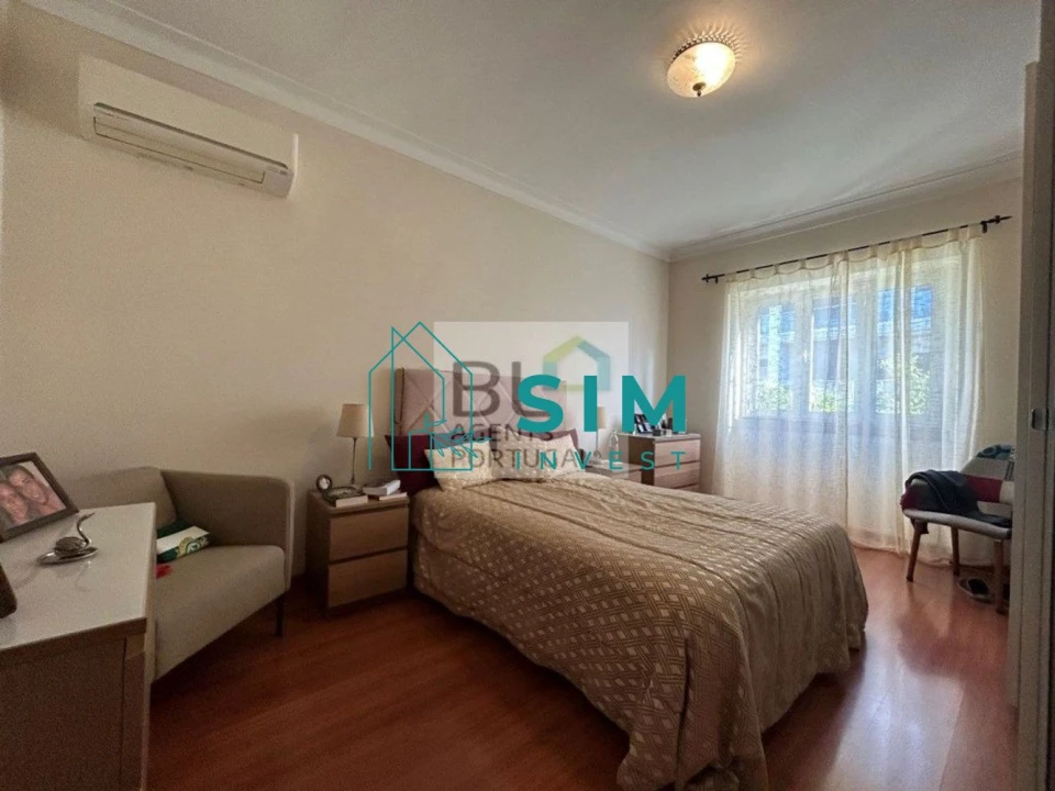 Moradia T6 para Venda em União das Freguesias de Setúbal Foto 9