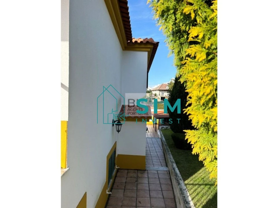 Moradia T4 para Venda em Sesimbra (Castelo) Foto 36