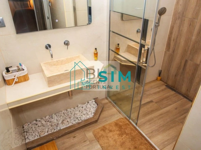 Apartamento T1 para Venda em Arruda dos Vinhos Foto 40