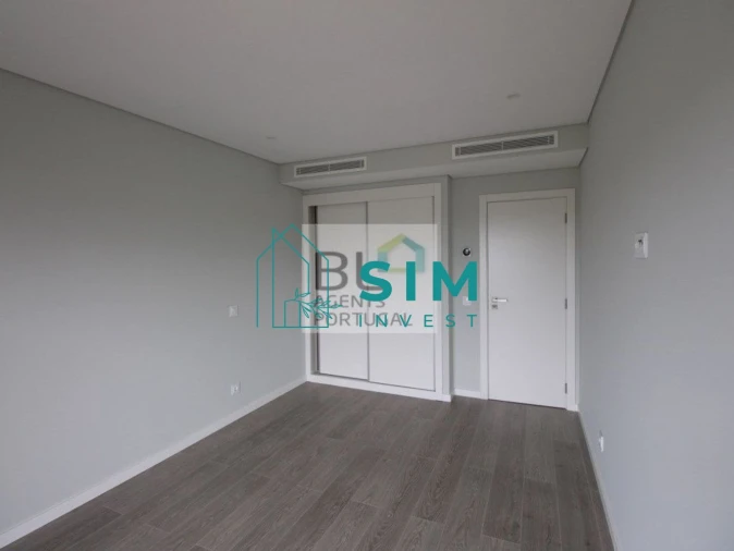 Apartamento T3 para Venda em Montenegro Foto 10