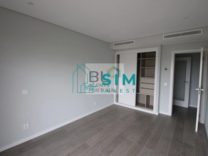 Apartamento T3 para Venda em Montenegro Foto 16