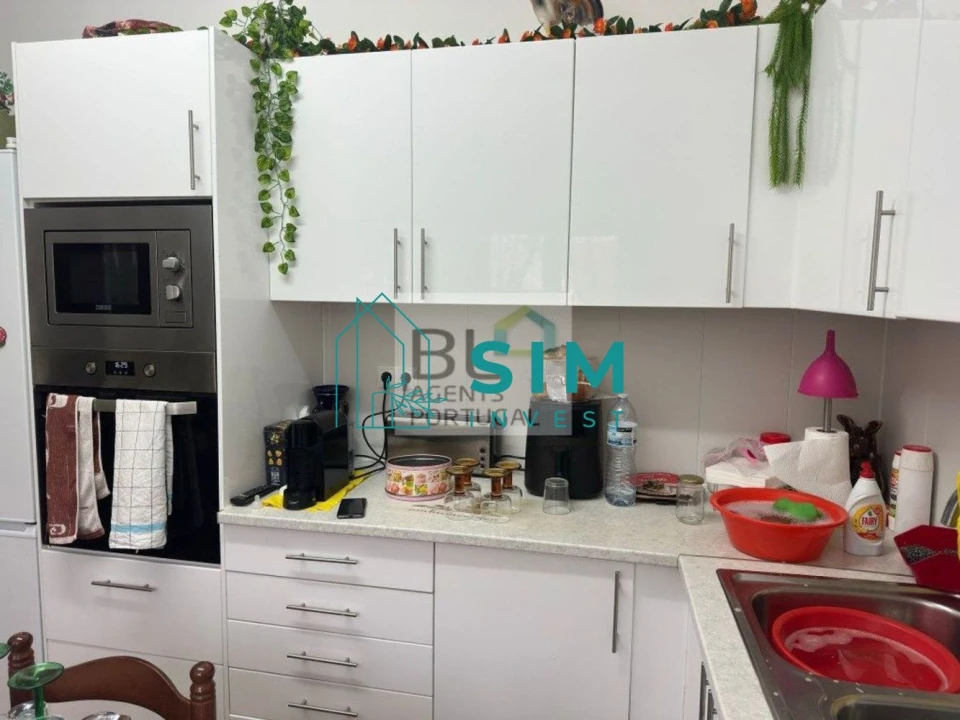 Moradia T4 para Venda em Loule (São Sebastião) Foto 3