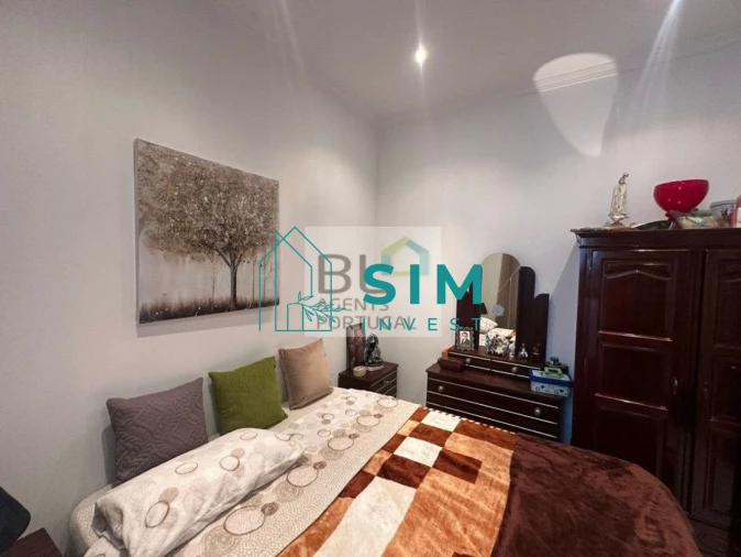 Moradia T4 para Venda em Loule (São Sebastião) Foto 34