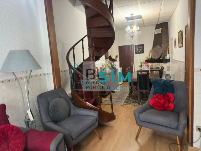 Moradia T4 para Venda em Loule (São Sebastião) Foto 37