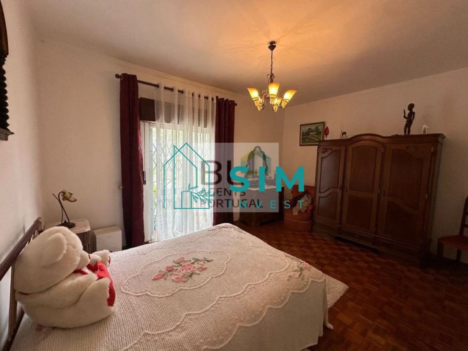 Moradia T4 para Venda em Loule (São Sebastião) Foto 27