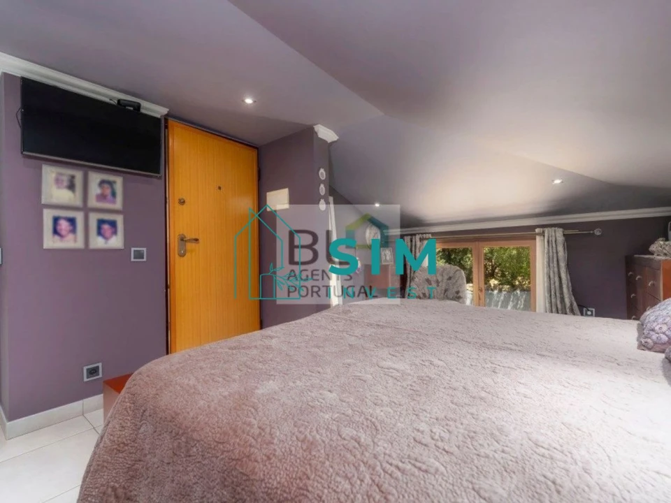 Moradia T6 para Venda em Almancil Foto 17