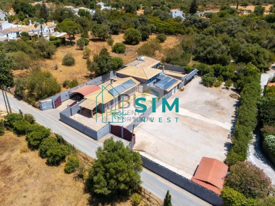 Moradia T6 para Venda em Almancil Foto 65