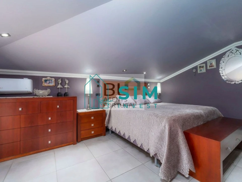 Moradia T6 para Venda em Almancil Foto 18