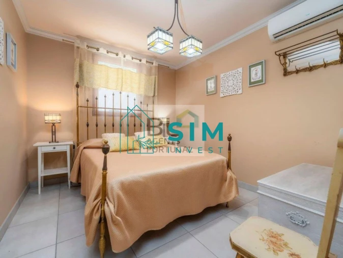 Moradia T6 para Venda em Almancil Foto 24