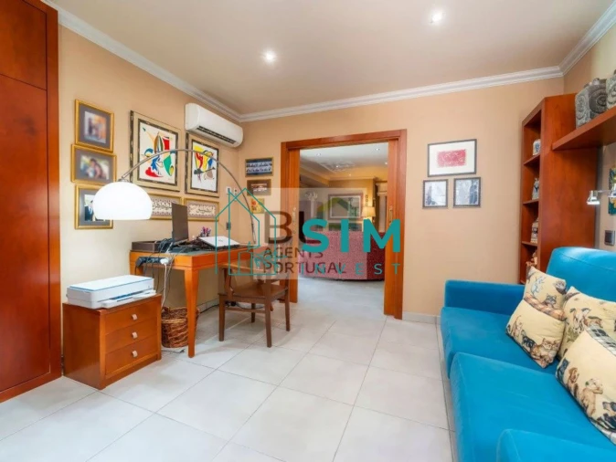 Moradia T6 para Venda em Almancil Foto 35